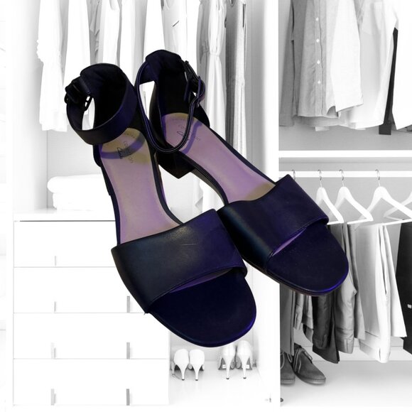 Clarks Caroleigh Anya Sandals 9.5 - Picture 3 of 3